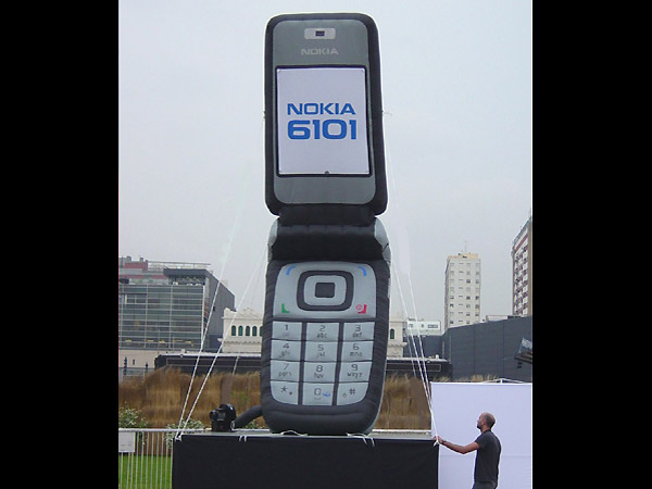 Inflatable telephone